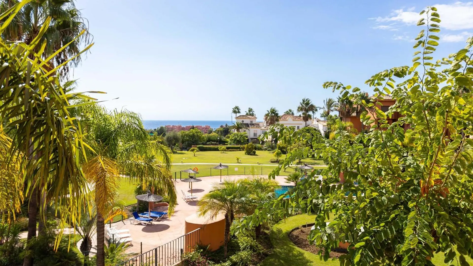 Sotoserena Sea View Apartment Estepona