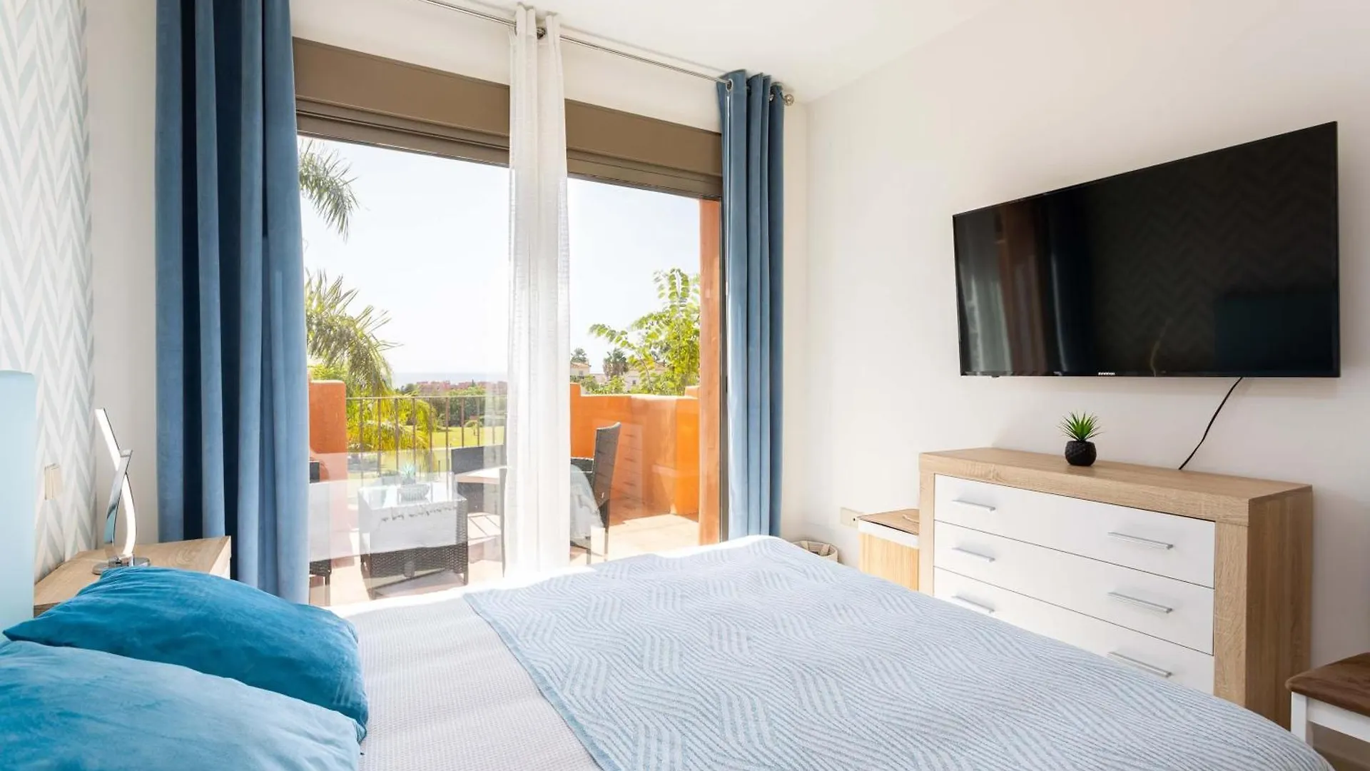 Sotoserena Sea View Apartment Estepona Španělsko